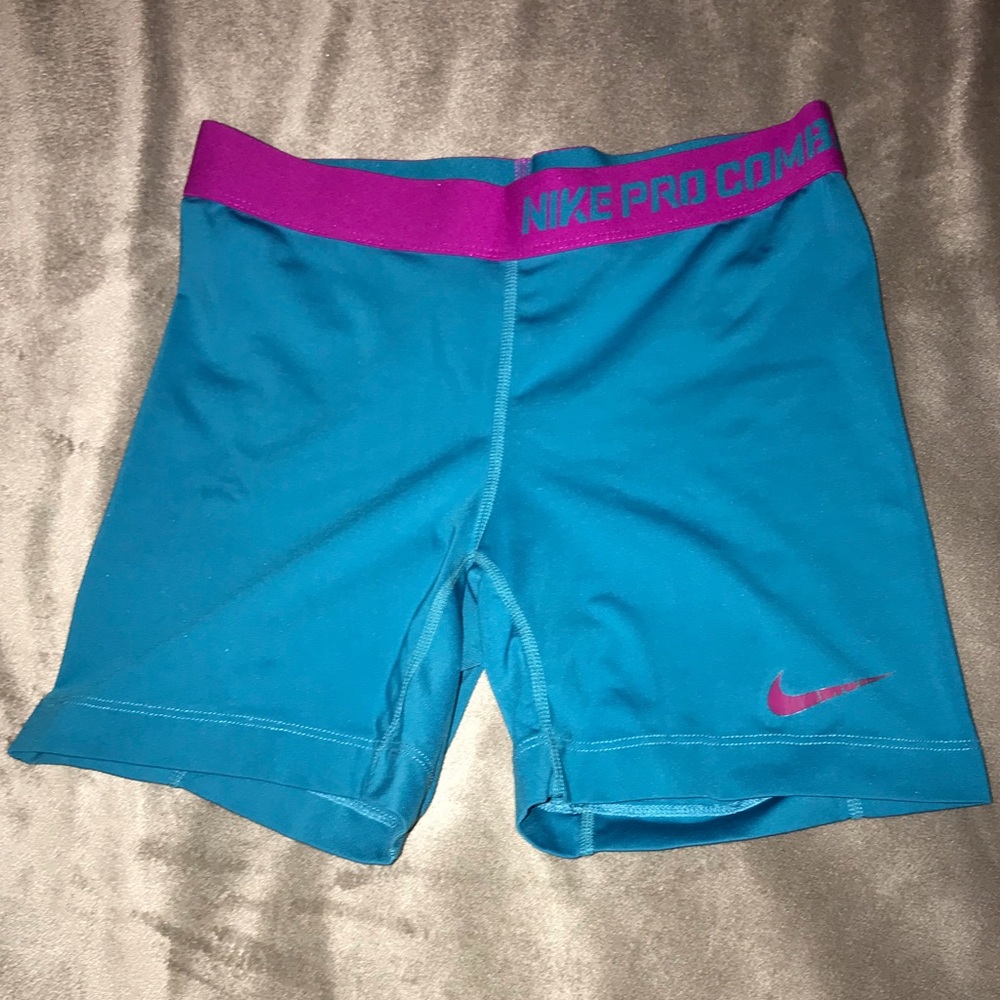 Nike pro compression